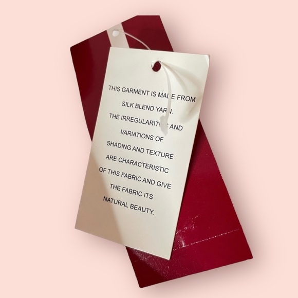 Nine & Co Scoop Neck Top - Picture 8 of 11